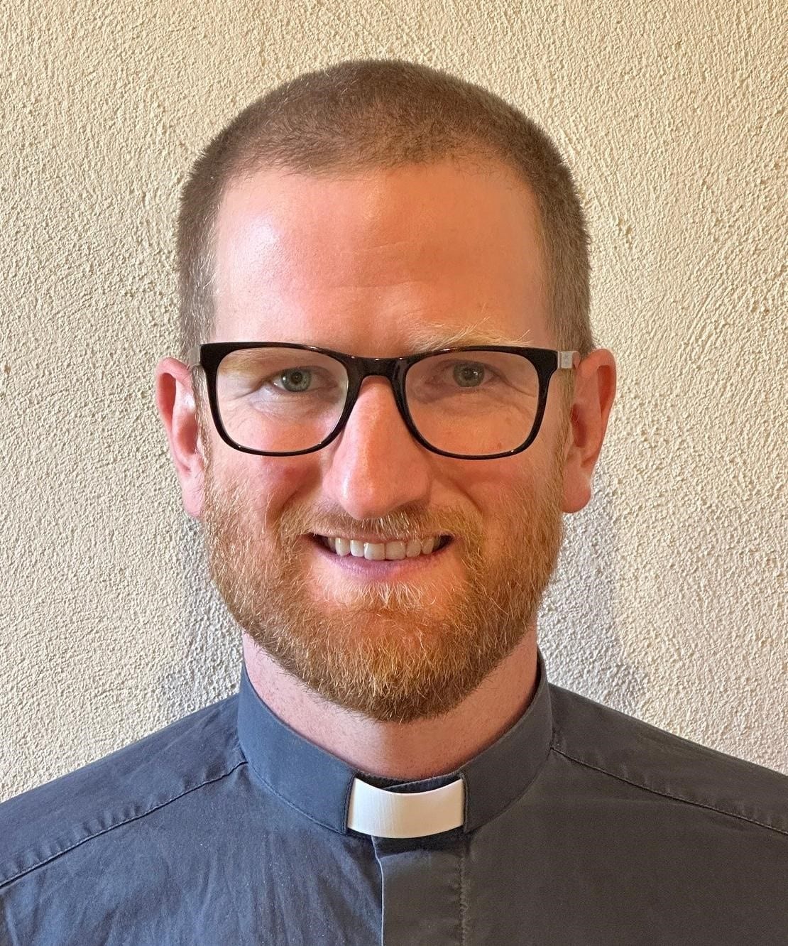 Headshot of Dr Jonny Torrance