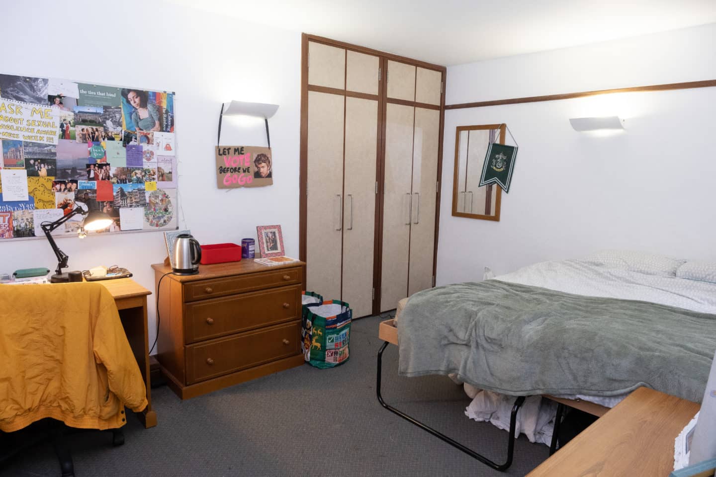 Student bedroom in Bear Lane