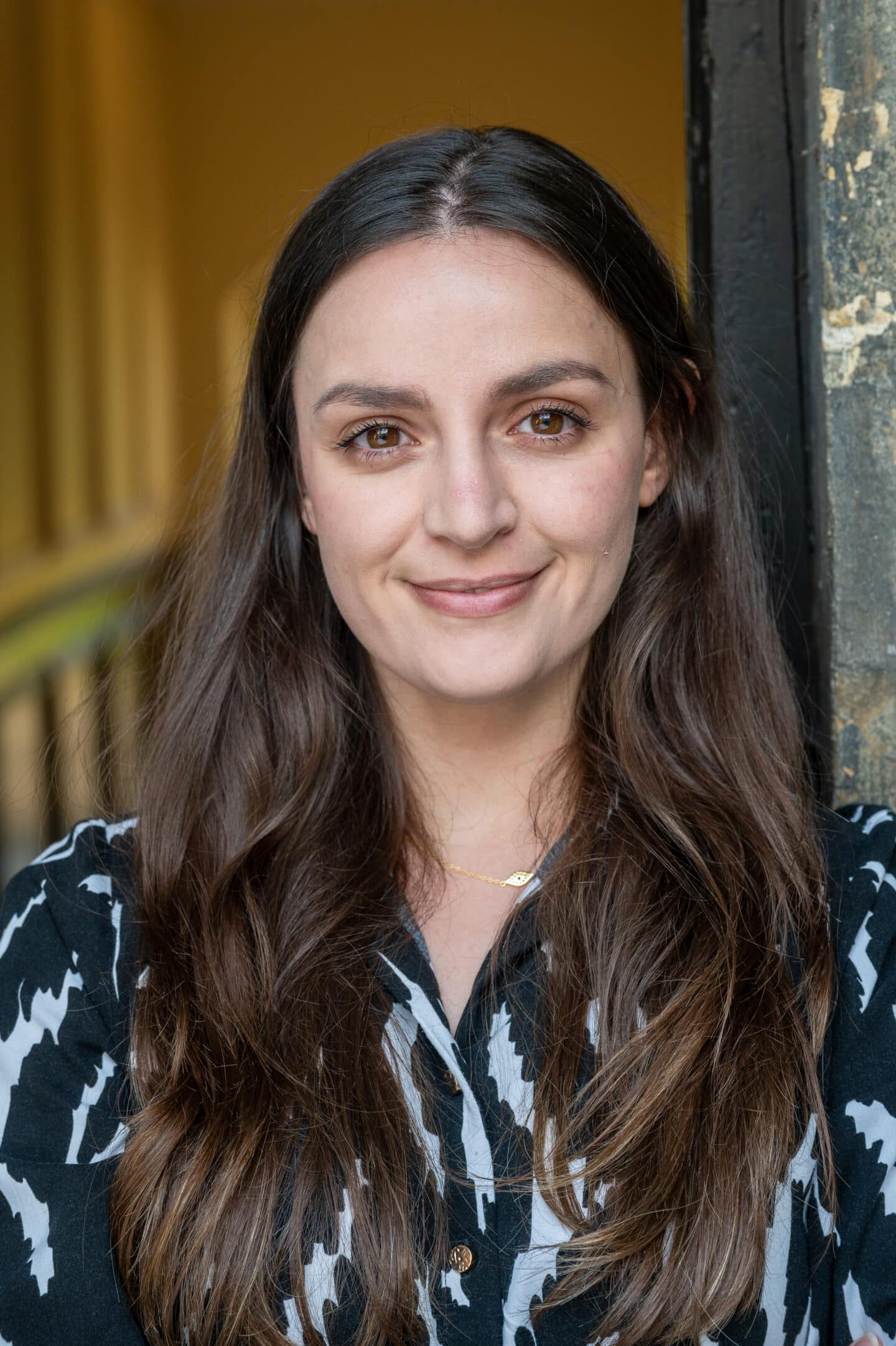Headshot of Melis Mackenzie